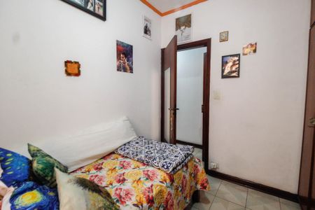 Casa à venda com 248m², 3 quartos e 2 vagasQuarto 3