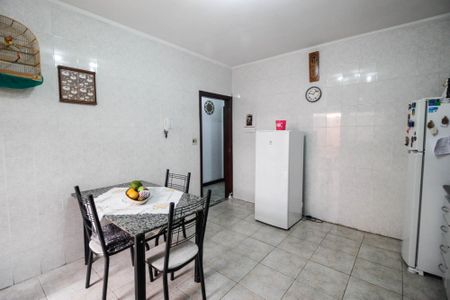 Casa à venda com 248m², 3 quartos e 2 vagasCozinha