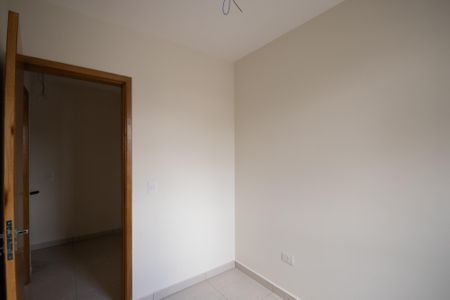 Casa à venda com 100m², 3 quartos e 2 vagas Casa à venda com 100m², 3 quartos e 2 vagasQuarto 2