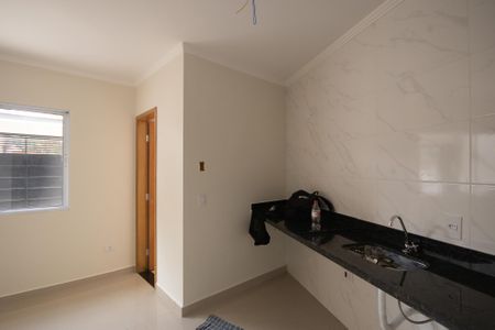 Casa à venda com 100m², 2 quartos e 2 vagasCozinha