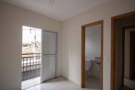 Casa à venda com 100m², 2 quartos e 2 vagasSuíte 2
