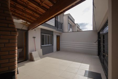 Casa à venda com 100m², 2 quartos e 2 vagasÁrea Privativa