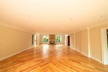 Casa de condomínio à venda com 880m², 7 quartos e 8 vagas Casa de condomínio à venda com 880m², 7 quartos e 8 vagasSala 1