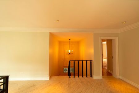 Casa de condomínio à venda com 880m², 7 quartos e 8 vagas Casa de condomínio à venda com 880m², 7 quartos e 8 vagasCorredor