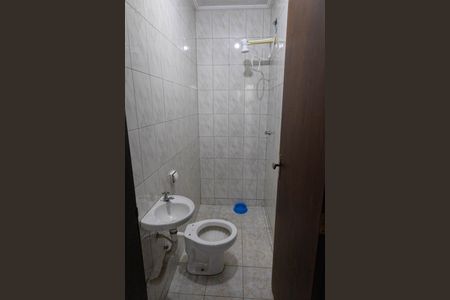 Casa para alugar com 380m², 3 quartos e 10 vagasBanheiro de Serviço