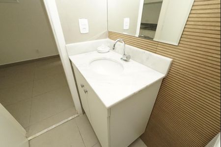 Apartamento à venda com 33m², 1 quarto e sem vagaBanheiro