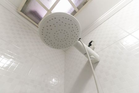 Casa à venda com 115m², 3 quartos e 1 vagaBanheiro