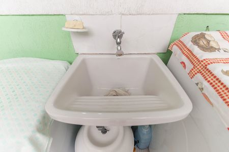 Casa à venda com 115m², 3 quartos e 1 vagaÁrea de Serviço - Churrasqueira