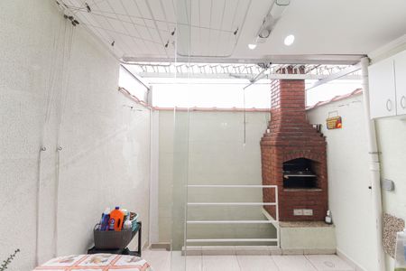 Casa à venda com 115m², 3 quartos e 1 vagaÁrea de Serviço - Churrasqueira