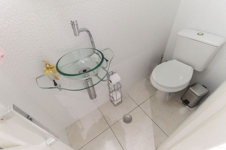 Casa à venda com 115m², 3 quartos e 1 vagaLavabo