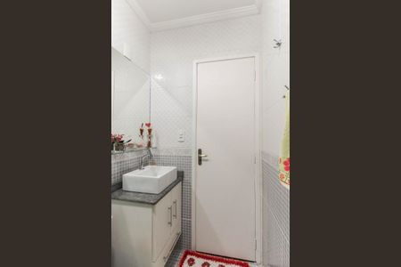 Casa à venda com 115m², 3 quartos e 1 vagaBanheiro