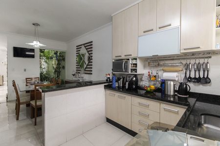 Casa à venda com 115m², 3 quartos e 1 vagaCozinha - Copa