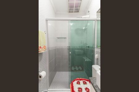 Casa à venda com 115m², 3 quartos e 1 vagaBanheiro