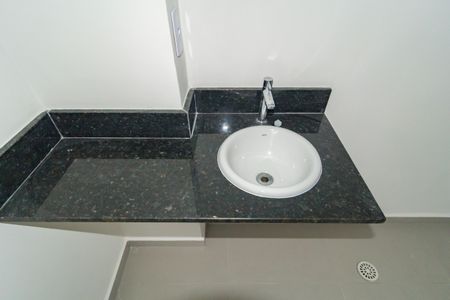 Apartamento para alugar com 34m², 1 quarto e 1 vaga Apartamento para alugar com 34m², 1 quarto e 1 vagaBanheiro Social