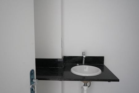 Banheiro Social de apartamento para alugar com 1 quarto, 35m² em Vila Regente Feijó, São Paulo