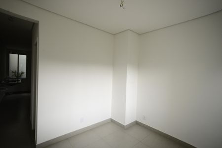 Apartamento para alugar com 33m², 1 quarto e sem vagaQuarto 