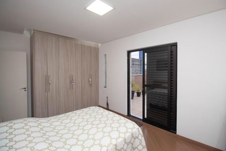 Casa à venda com 250m², 4 quartos e 2 vagasSuíte 1