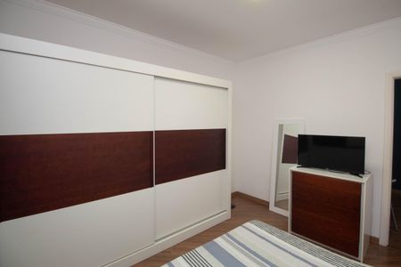 Casa à venda com 250m², 4 quartos e 2 vagasQuarto 1