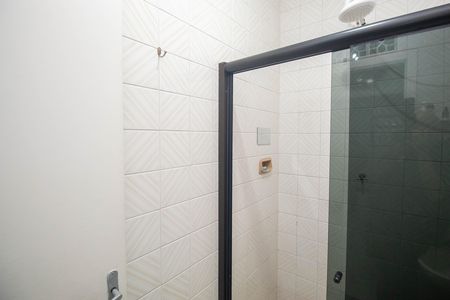 Casa à venda com 250m², 4 quartos e 2 vagasBanheiro de serviço