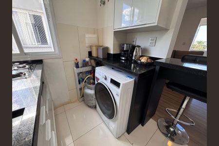 Apartamento à venda com 52m², 2 quartos e 1 vagaCozinha