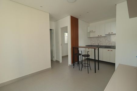 Apartamento para alugar com 34m², 2 quartos e sem vagaSala e Cozinha