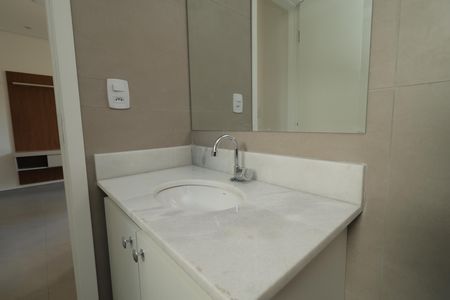 Apartamento para alugar com 34m², 2 quartos e sem vagaBanheiro