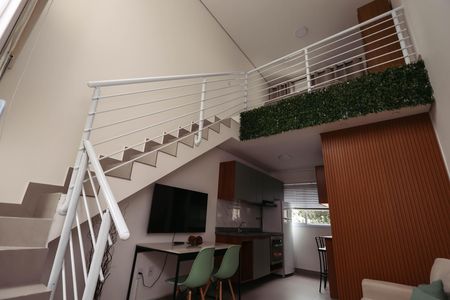 Apartamento à venda com 34m², 1 quarto e sem vagaEscadas