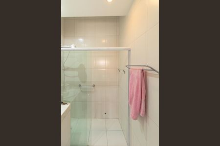 Casa à venda com 120m², 2 quartos e 1 vaga Casa à venda com 120m², 2 quartos e 1 vagaBanheiro da Suíte 1