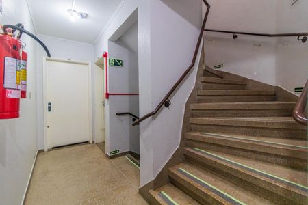 Apartamento para alugar com 49m², 1 quarto e 1 vagaEscadas