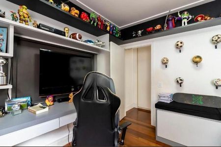 Casa à venda com 432m², 5 quartos e 5 vagasFoto 01