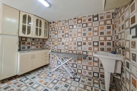 Casa de condomínio para alugar com 52m², 1 quarto e sem vaga Casa de condomínio para alugar com 52m², 1 quarto e sem vagaÁrea de Serviço