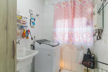 Casa à venda com 198m², 3 quartos e 4 vagas Casa à venda com 198m², 3 quartos e 4 vagasÁrea de Serviço