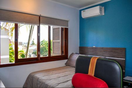 Casa de condomínio à venda com 219m², 4 quartos e 2 vagasSuíte 2