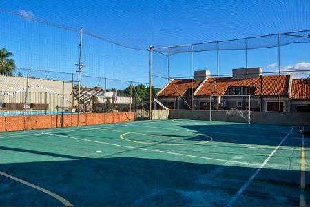 Casa de condomínio à venda com 219m², 4 quartos e 2 vagasÁrea comum