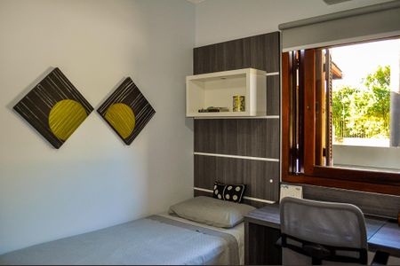 Casa de condomínio à venda com 219m², 4 quartos e 2 vagasSuíte 3