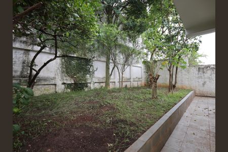 Casa à venda com 286m², 4 quartos e 3 vagasÁrea comum