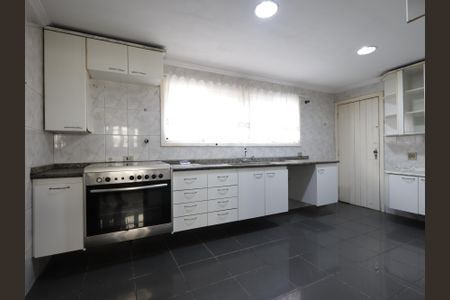 Casa à venda com 286m², 4 quartos e 3 vagasCozinha