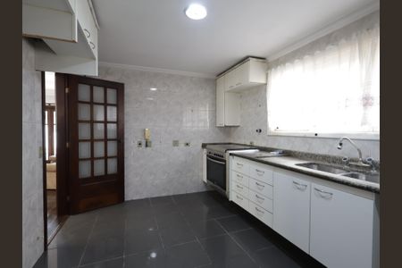 Casa à venda com 286m², 4 quartos e 3 vagasCozinha