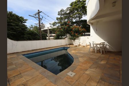 Casa à venda com 286m², 4 quartos e 3 vagasÁrea comum