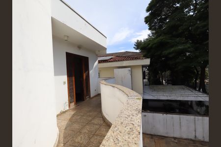 Casa à venda com 286m², 4 quartos e 3 vagasVaranda da Suíte