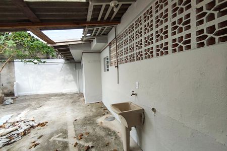 Casa para alugar com 129m², 2 quartos e sem vagaÁrea de Serviço