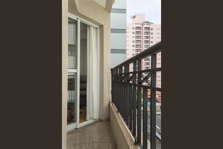 Apartamento para alugar com 76m², 3 quartos e 2 vagasVaranda