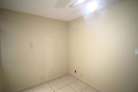 Apartamento à venda com 93m², 3 quartos e 1 vagaQuarto 2