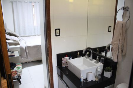 Casa à venda com 315m², 3 quartos e 3 vagasBanheiro da Suíte