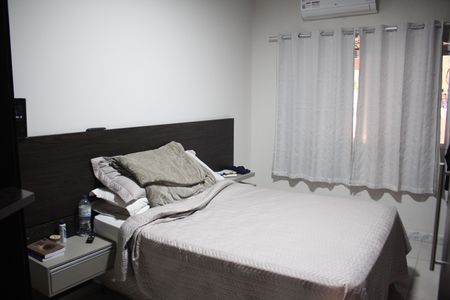 Casa à venda com 315m², 3 quartos e 3 vagasSuíte