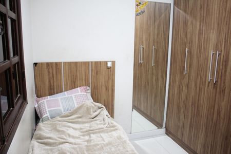 Casa à venda com 315m², 3 quartos e 3 vagasQuarto 2