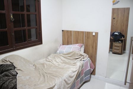 Casa à venda com 315m², 3 quartos e 3 vagasQuarto 2