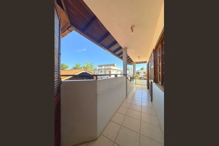 Casa para alugar com 200m², 3 quartos e 2 vagasVaranda