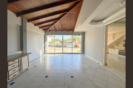Casa para alugar com 200m², 3 quartos e 2 vagasGaragem