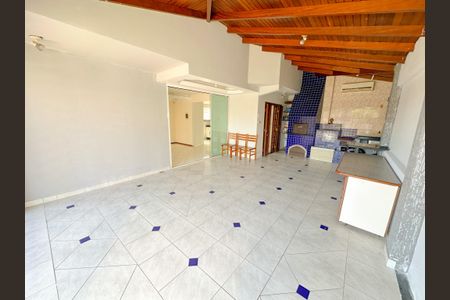 Casa para alugar com 200m², 3 quartos e 2 vagasGaragem